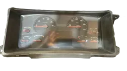 Painel de instrumentos Volvo 22174424-p04